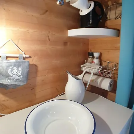 キャンプ場 Tinyhouse Am Fluss