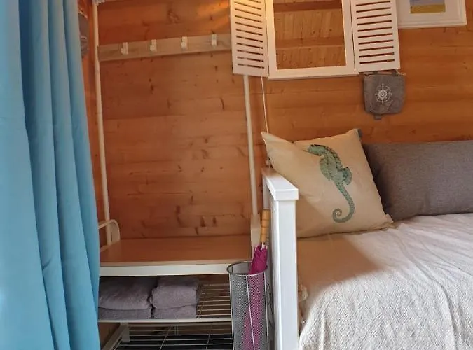 Tinyhouse Am Fluss 营地