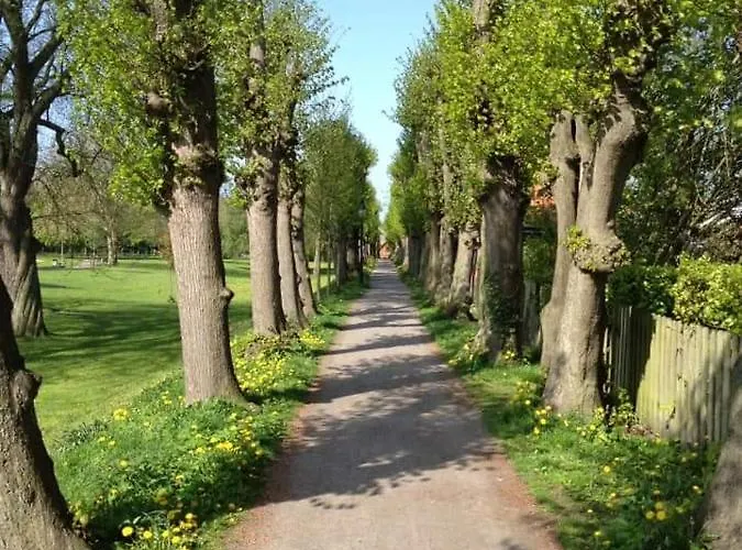 Tinyhouse Am Fluss 营地 奥滕多夫